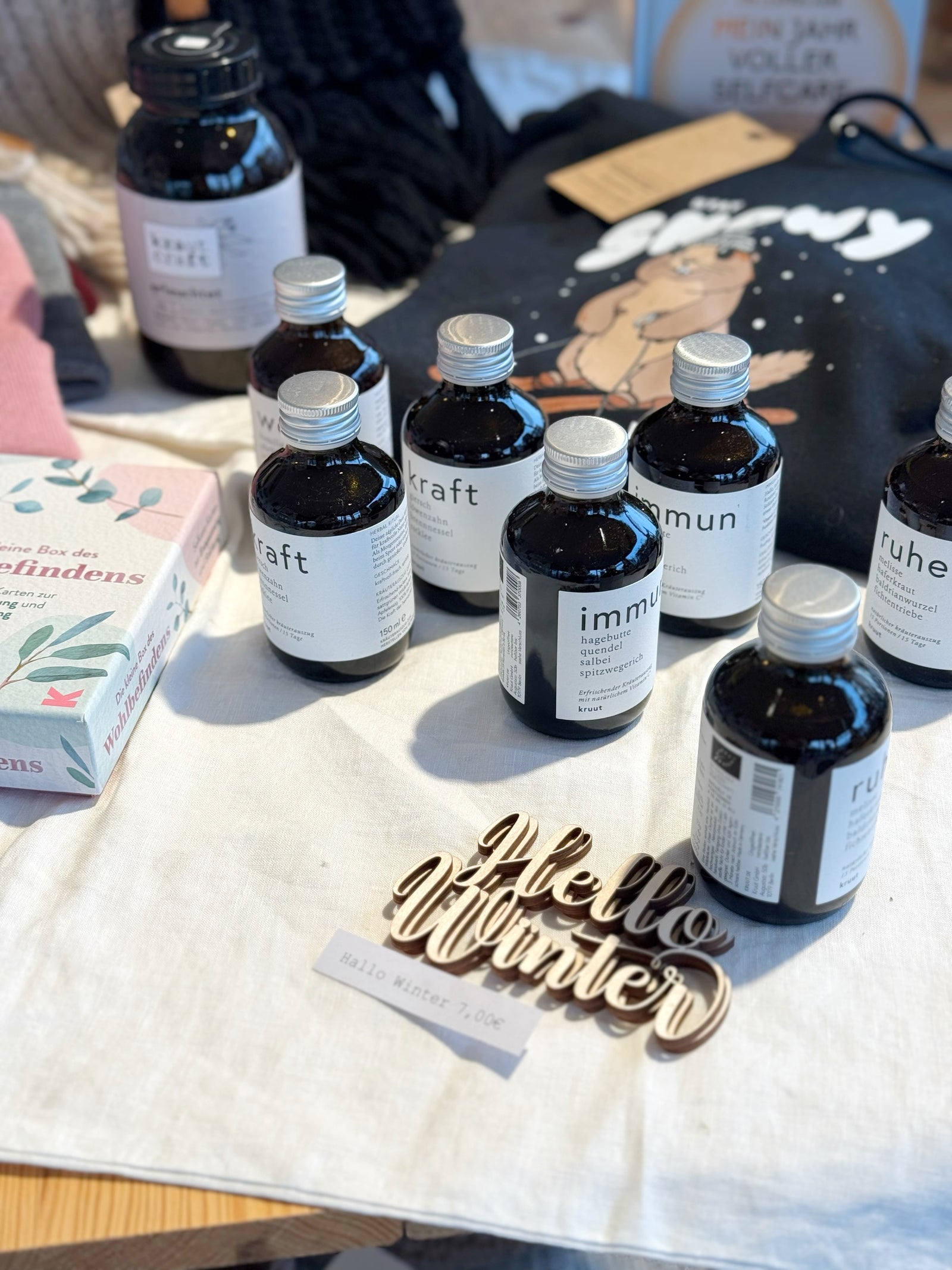 Schriftzug "Frohes Fest " & "Hallo Winter"