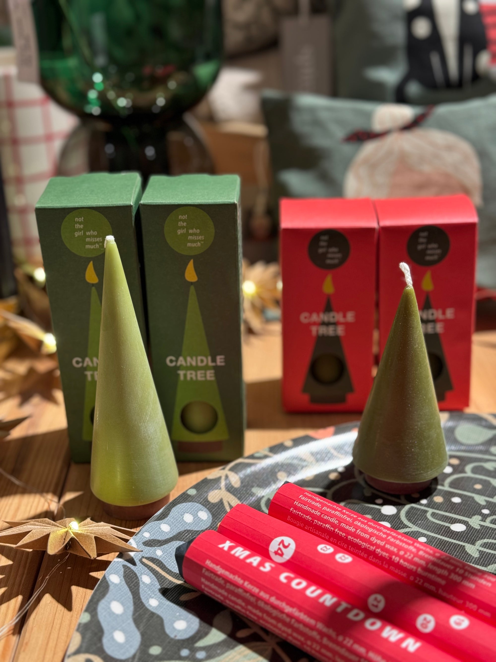 Tannen Kerzen in zwei Größen