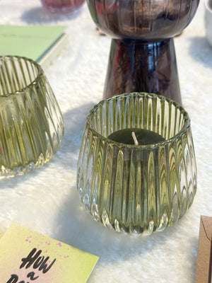 Teelichthalter mit "Votive" Kerze