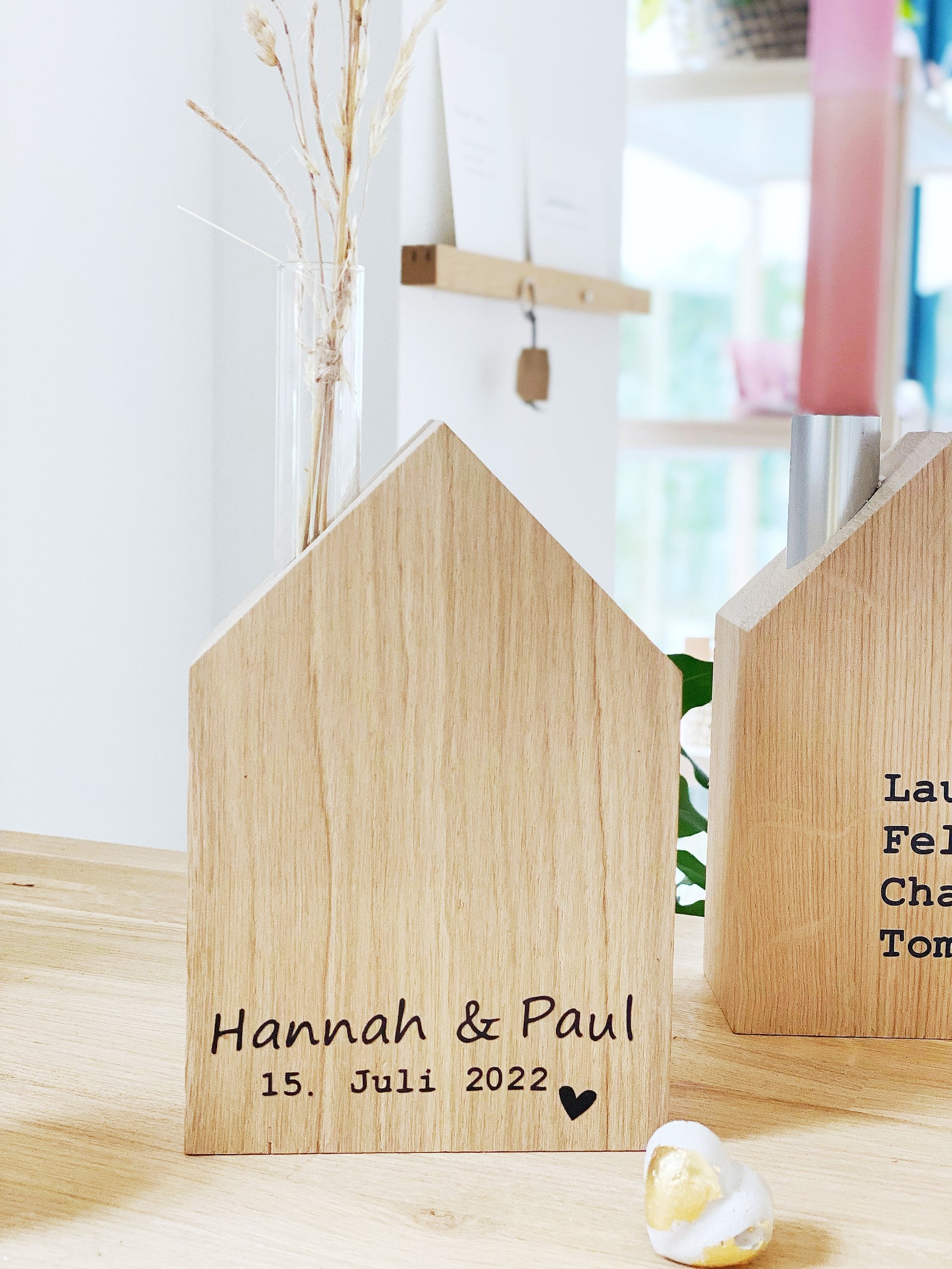 Personalisiertes Haus mit Namen & Datum